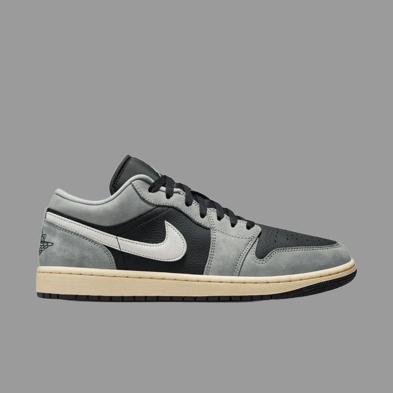 Air Jordan 1 Low Light Smoke Grey